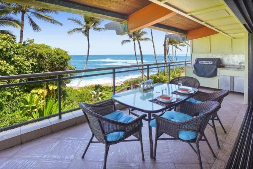 Luxury 2-Story Oceanfront Condo W/ Views & Pool Wailua  Zewnętrze zdjęcie